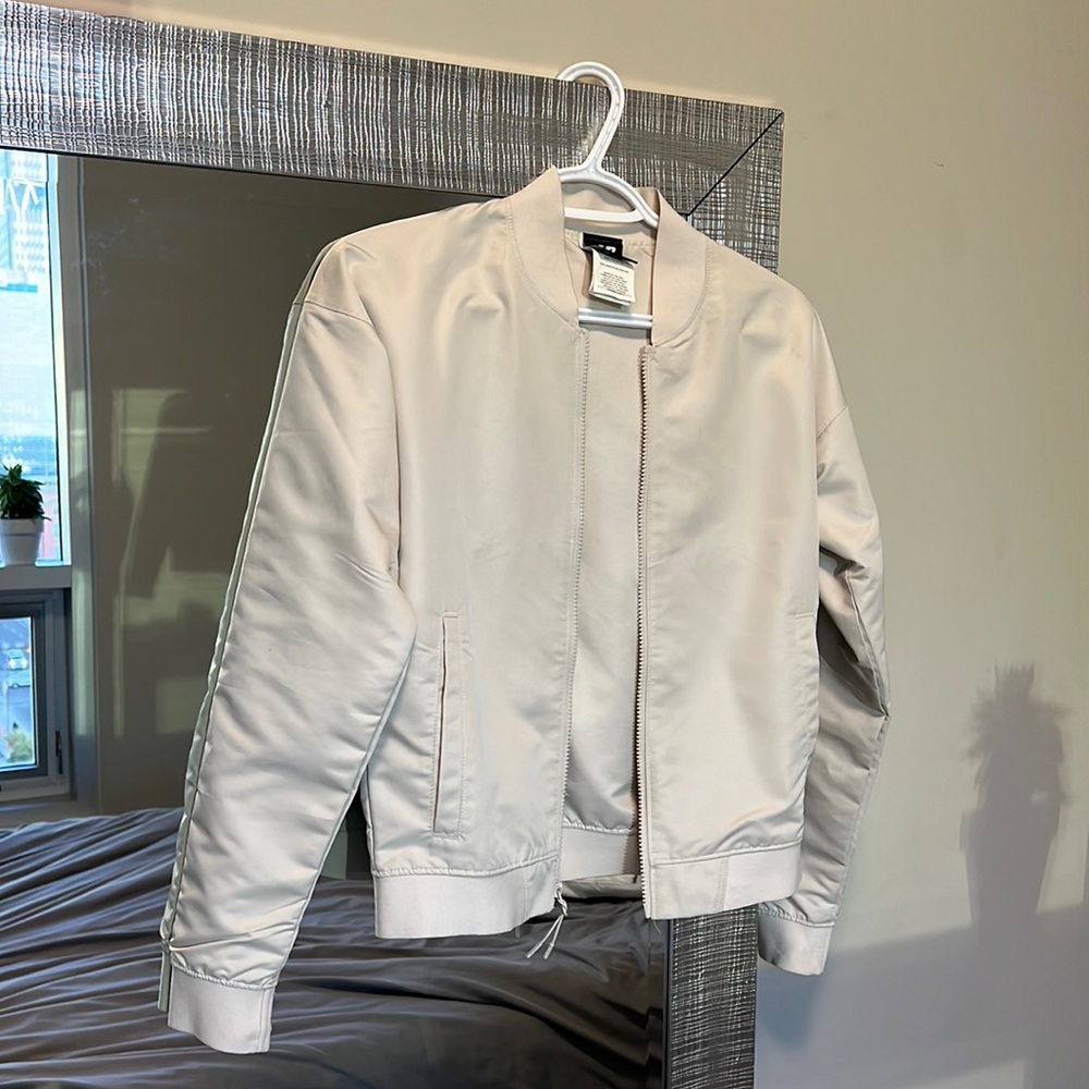 New Balance streetwear/athletic jacket